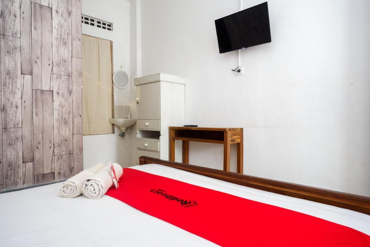 Reddoorz Syariah Near Plengkung Gading 2 Hotel Yogyakarta Kültér fotó
