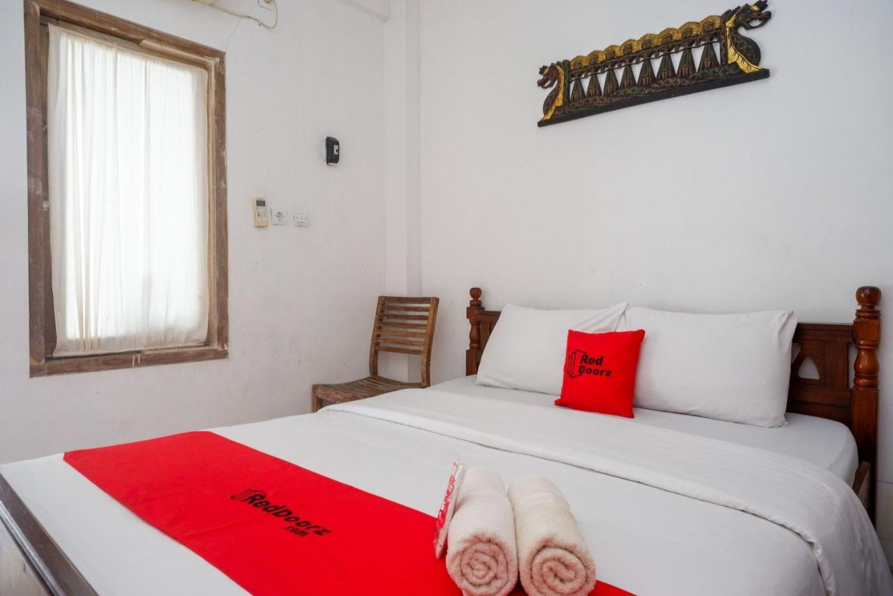 Reddoorz Syariah Near Plengkung Gading 2 Hotel Yogyakarta Kültér fotó