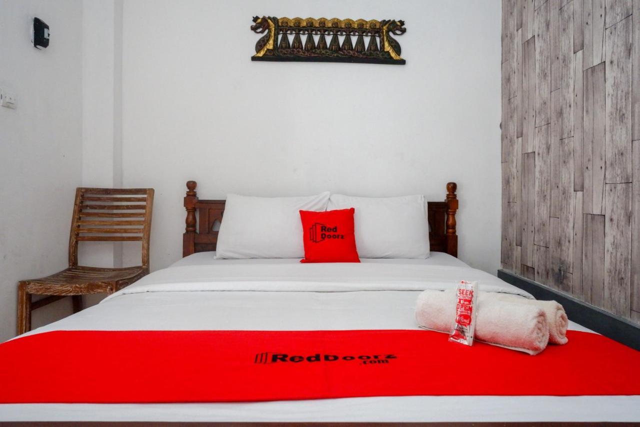 Reddoorz Syariah Near Plengkung Gading 2 Hotel Yogyakarta Kültér fotó