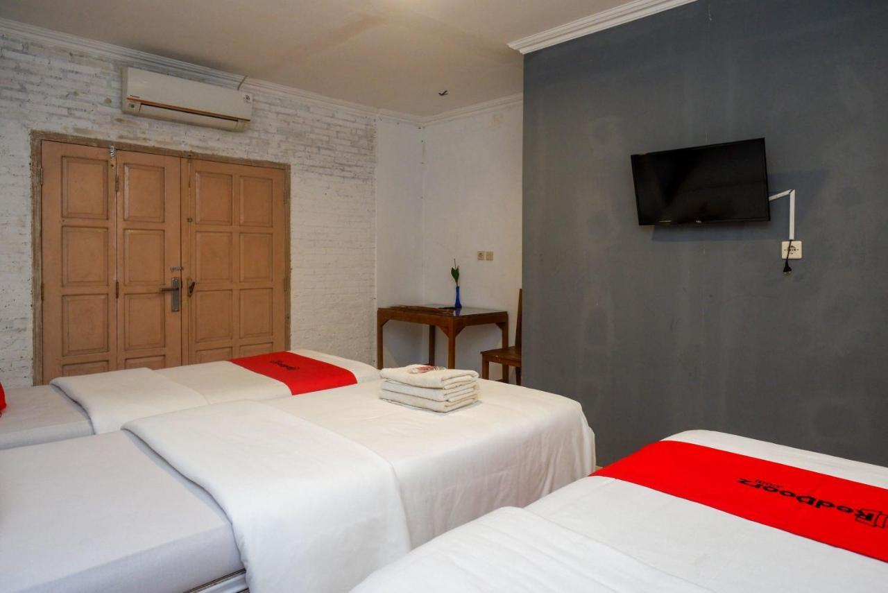 Reddoorz Syariah Near Plengkung Gading 2 Hotel Yogyakarta Kültér fotó