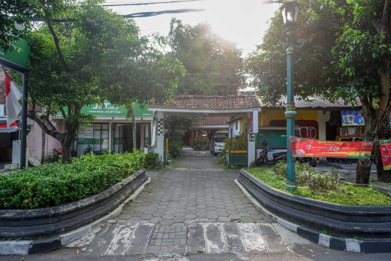 Reddoorz Syariah Near Plengkung Gading 2 Hotel Yogyakarta Kültér fotó