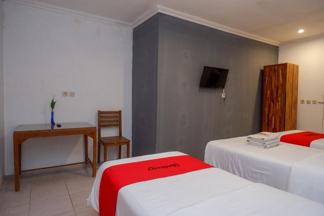 Reddoorz Syariah Near Plengkung Gading 2 Hotel Yogyakarta Kültér fotó
