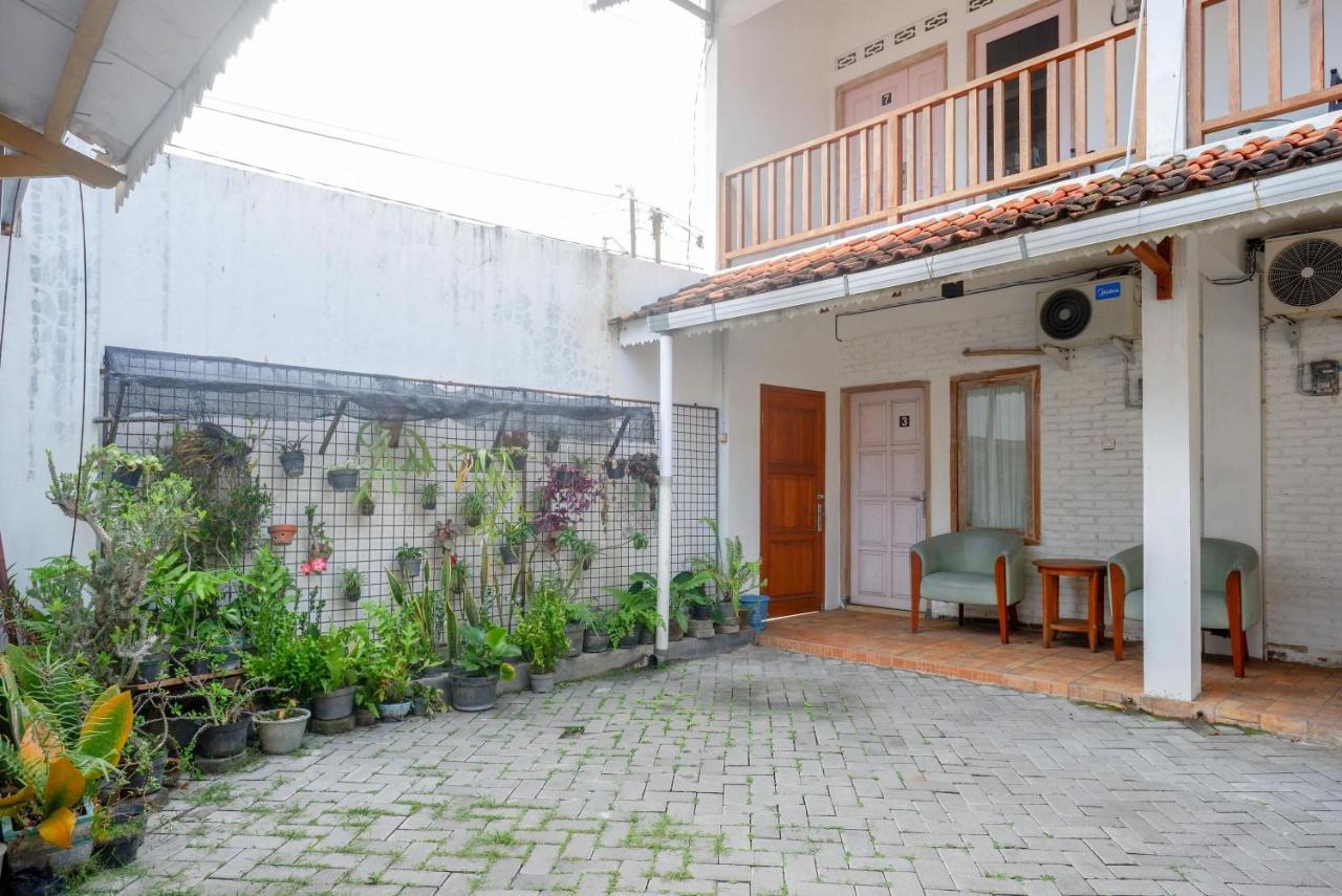 Reddoorz Syariah Near Plengkung Gading 2 Hotel Yogyakarta Kültér fotó